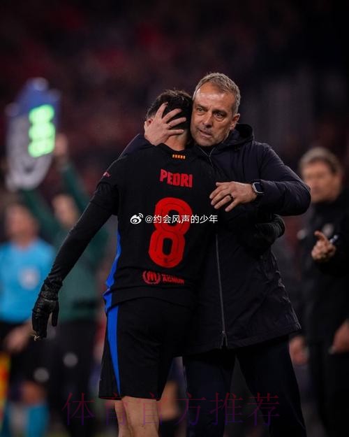 世体：巴萨密切关注葡萄牙潜力右后卫，本菲卡小将班贾基